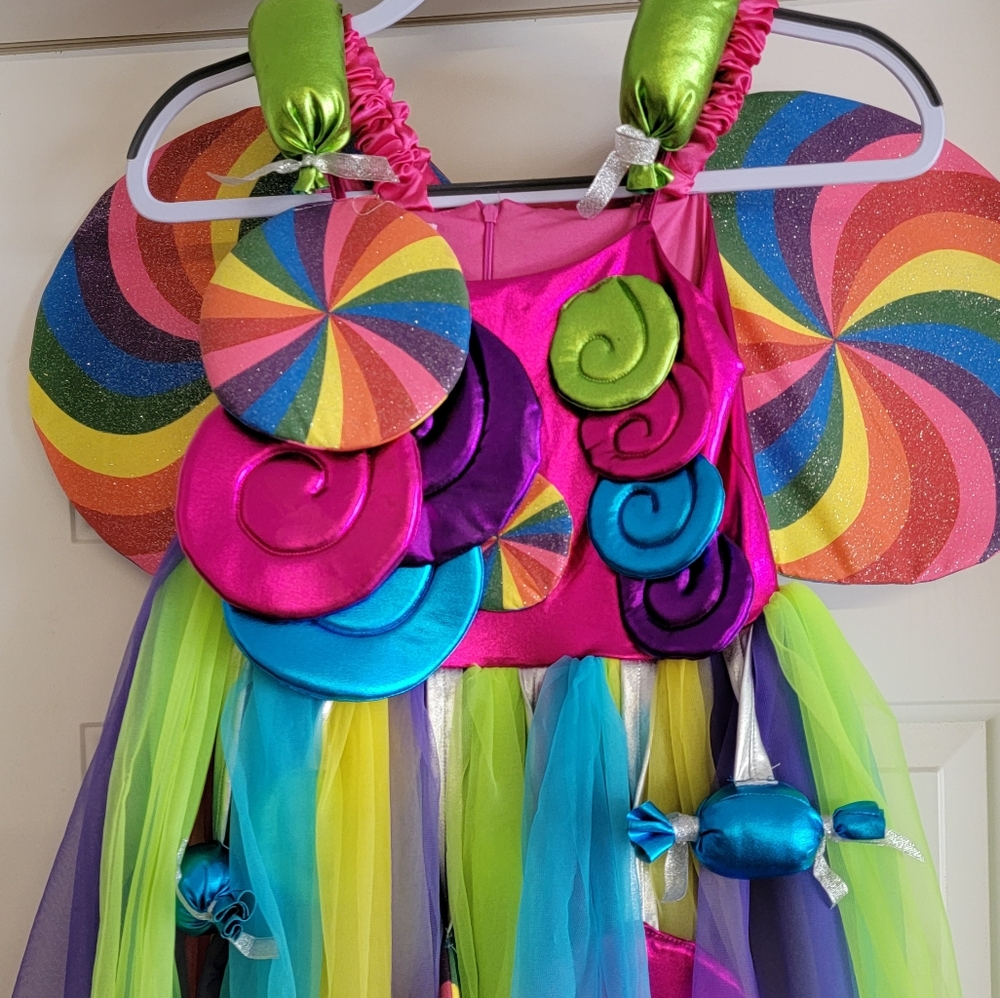 Chasing Fireflies Size 8 Candy Queen Costume